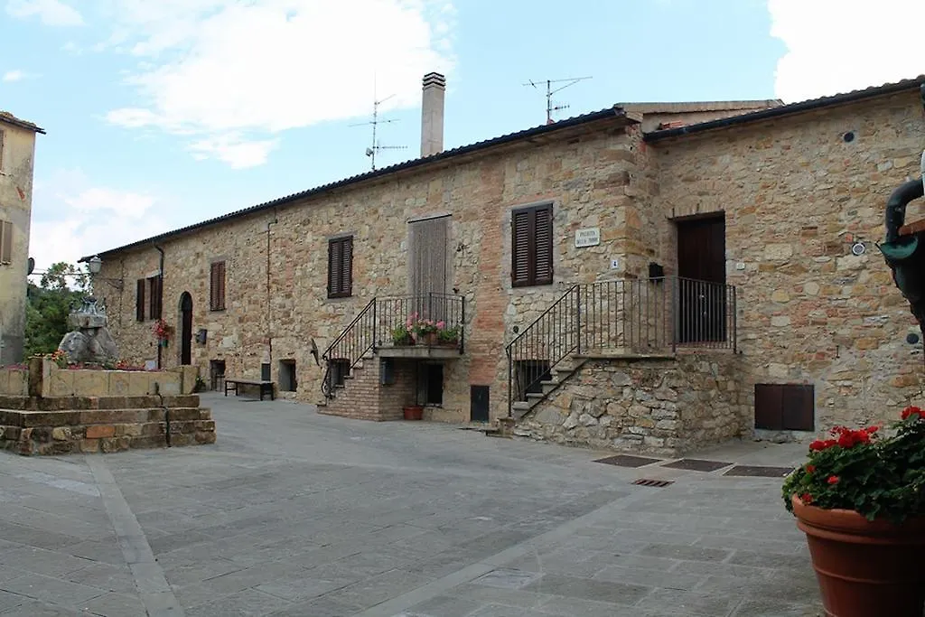 Casa Vacanze In Borgo Monteverdi Marittimo 0*,  Italy